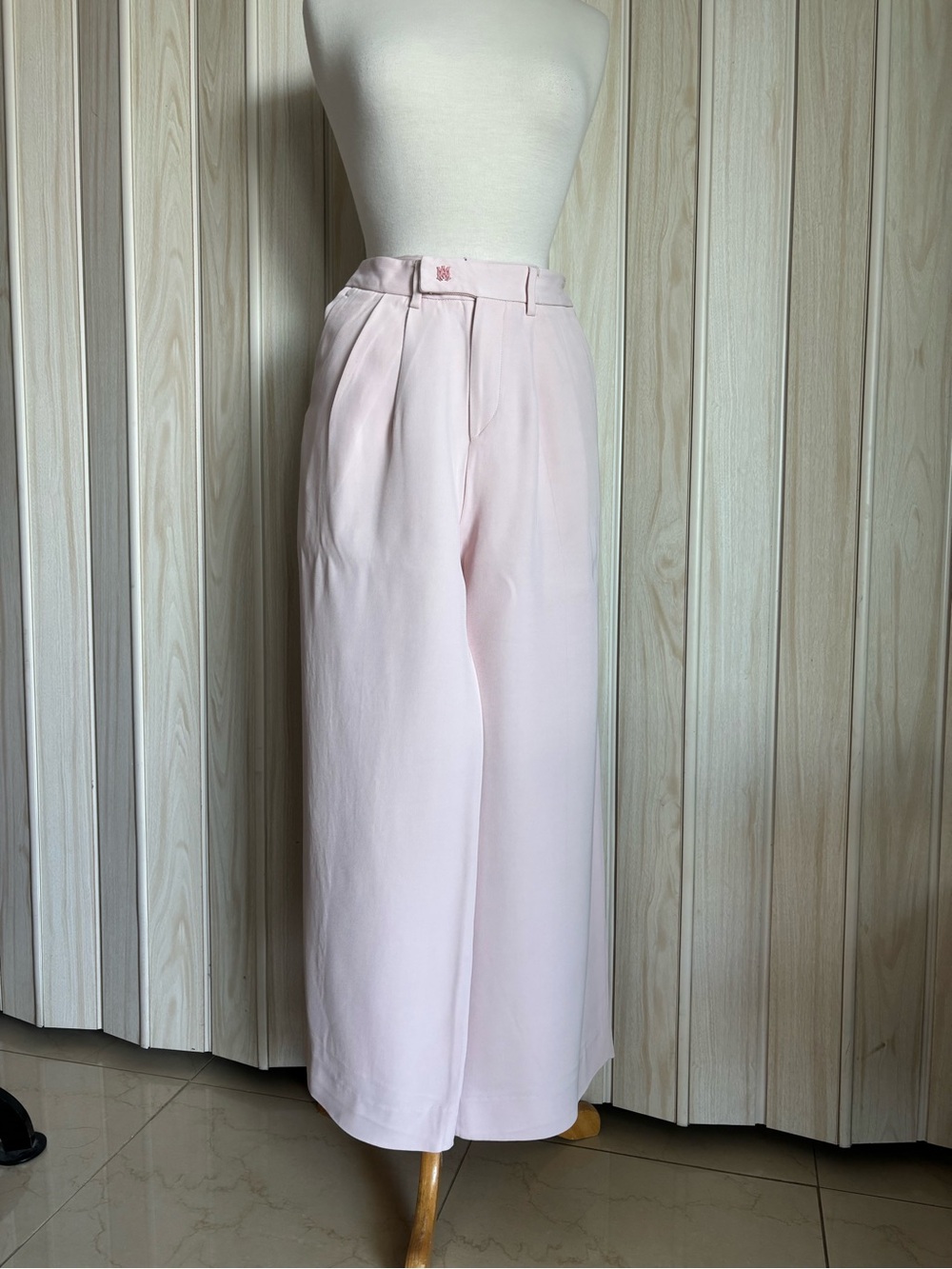 AMIRI ; High-Rise Wide Leg Pants in Pale Pink